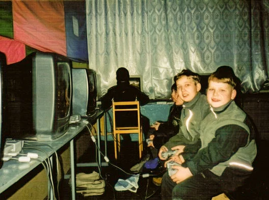Привет из ламповых 90-х!