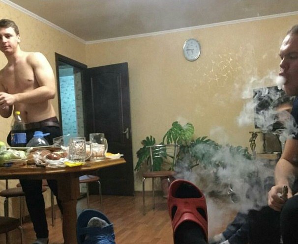 Ужасы и приколы из соцсетей 18+