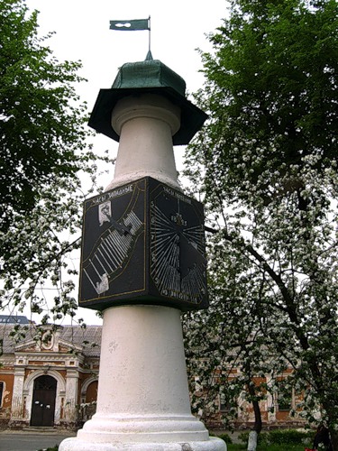 Часы в наших городах
