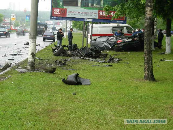 Жуткая авария на Ленинском (5 фото)