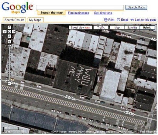 Самые странные и непонятные вещи, попавшие в камеру Google Maps