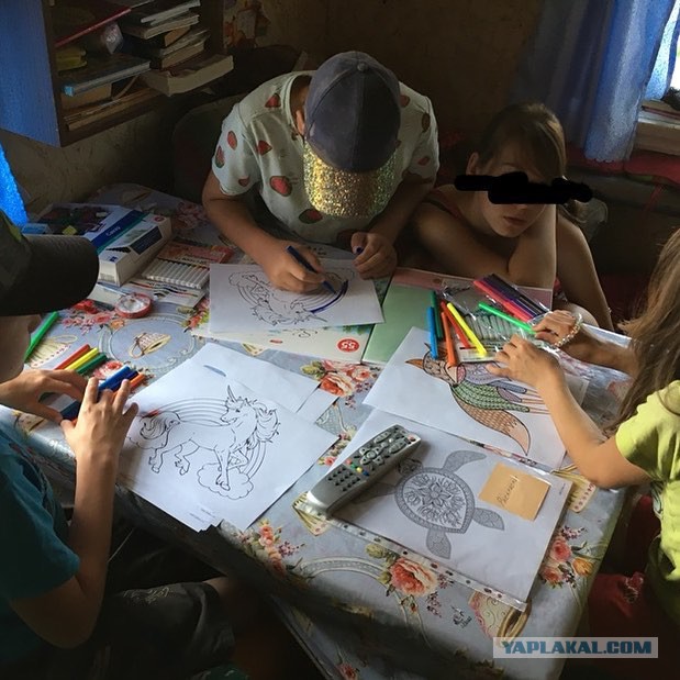 Подростки изнасиловали школьницу в лагере