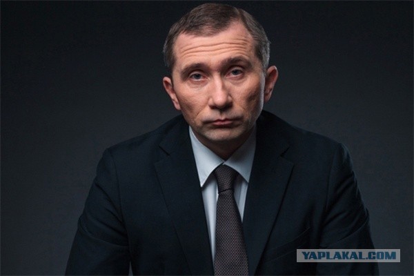 Пасхальный кролик подкрался и напугал Джо Байдена во время праздничных гуляний на лужайке в Белом доме