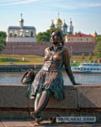Какие прозвища дают памятникам в России