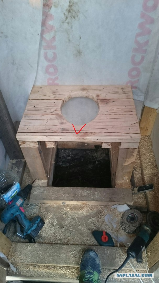 Дачный туалет + душевая один из вариантов
