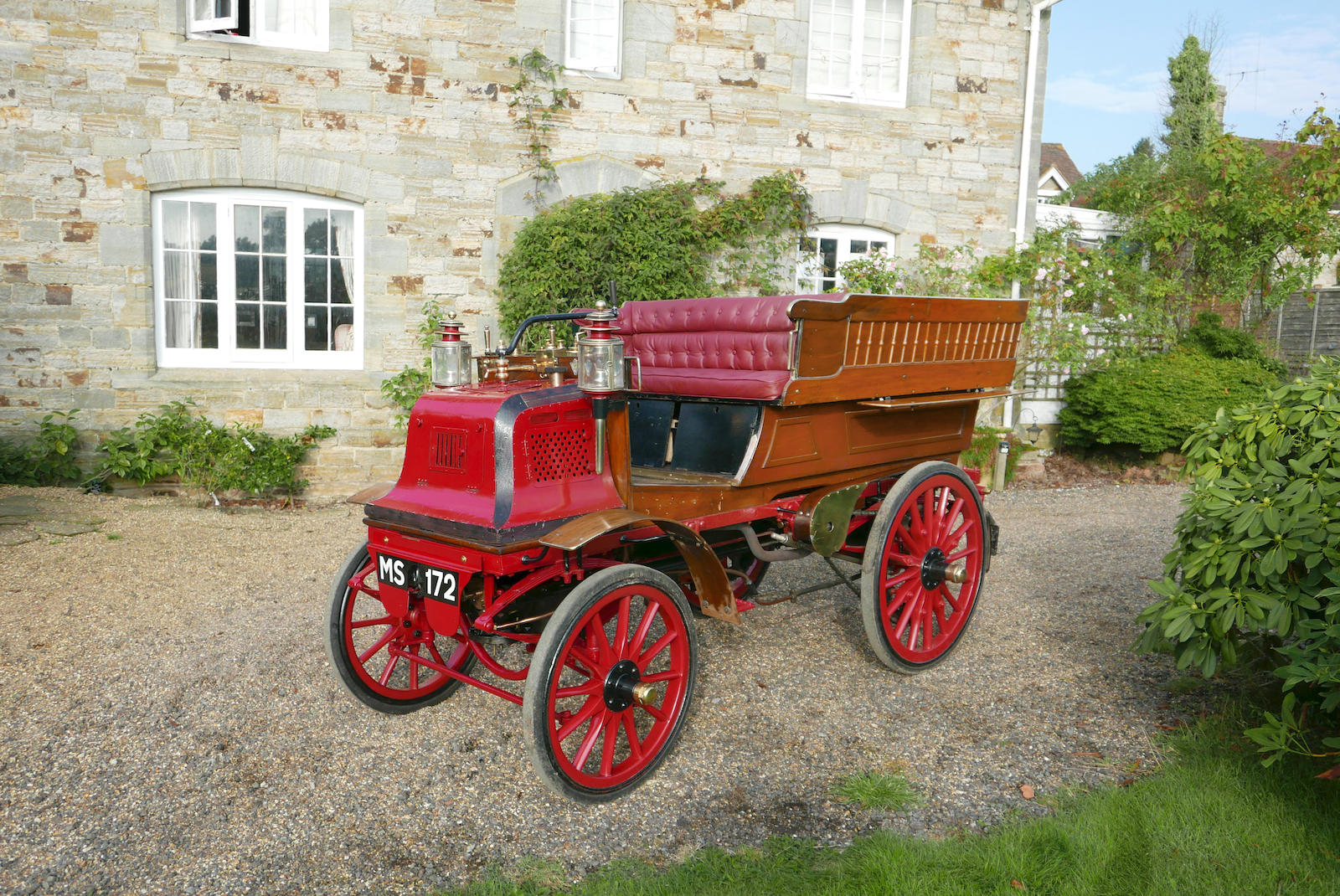 Bonhams London to Brighton veteran car Run