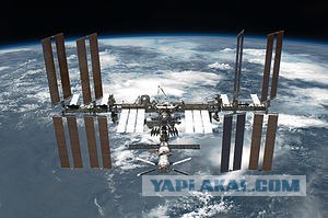 Прыжок с высоты 22 километра...