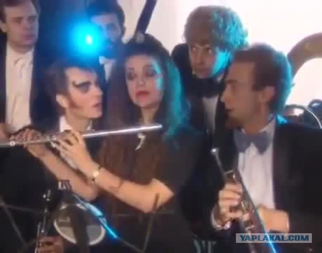 Прекрасная Лола Астанова и прекрасная музыка