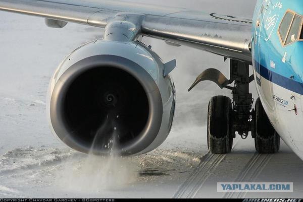 На производстве Sukhoi Superjet 100