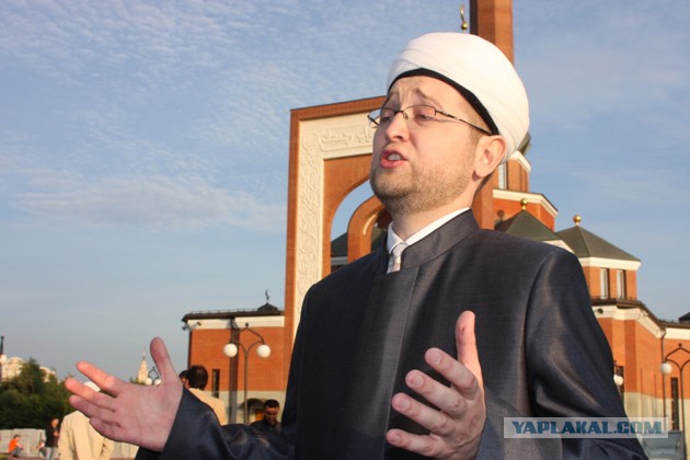 Муфтий Москвы выступил в Госдуме с докладом о нехватке мечетей в столице