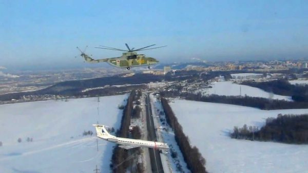 Американец купил старый Boeing за $220 000 и живет в нем в орегонском лесу