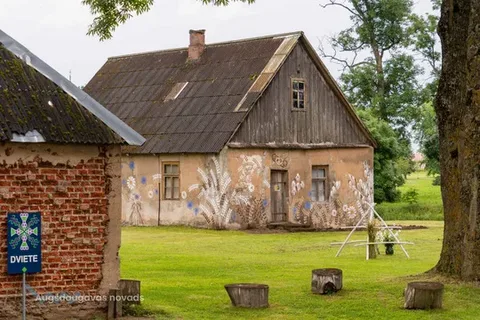 Как русские демографию Латвии спасали