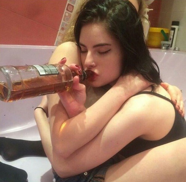 Ужасы и приколы из соцсетей 18+