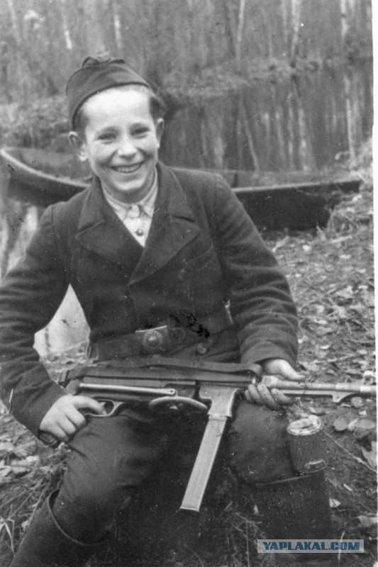 "...Встанем за наших мальчишек!"