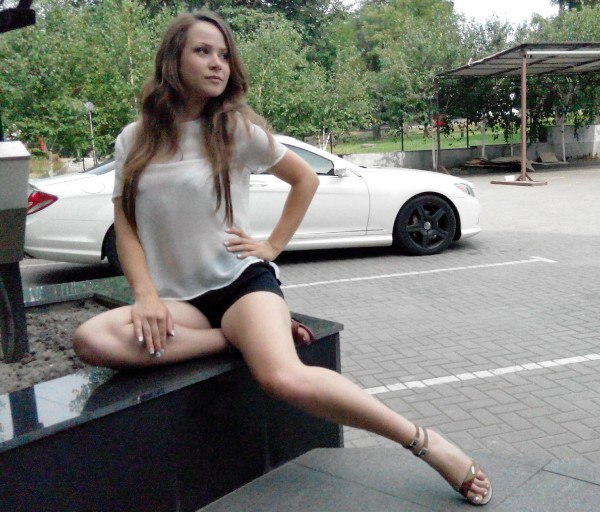Сфоткай меня еще в этой позе