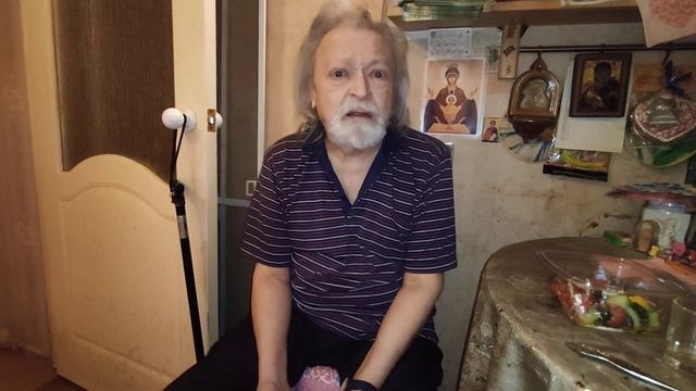 Корешам драгоценным передает привет Шура Каретный