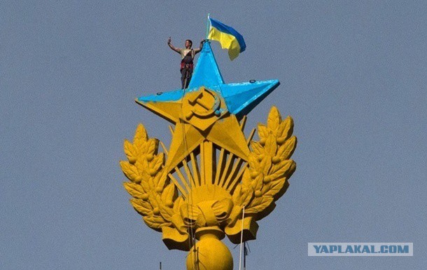 Здание ФСБ в Архангельске подорвал 17-летний смертник