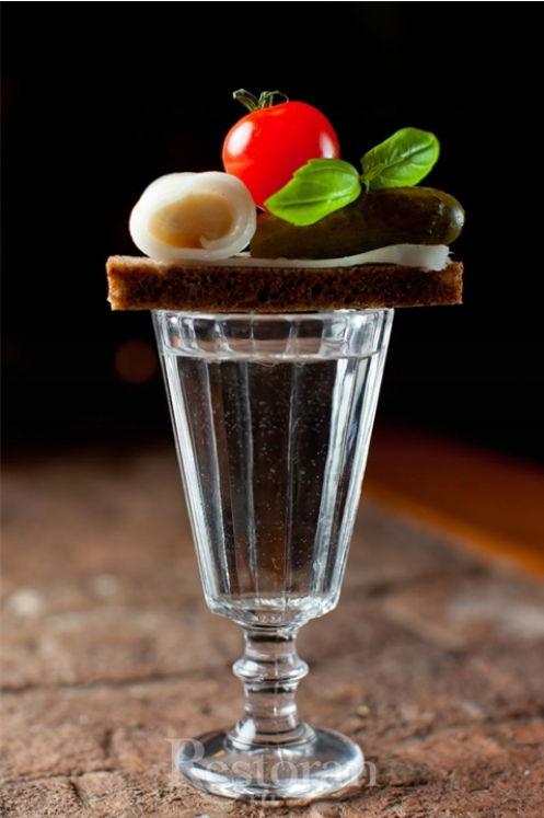 Рюмка водки картинки