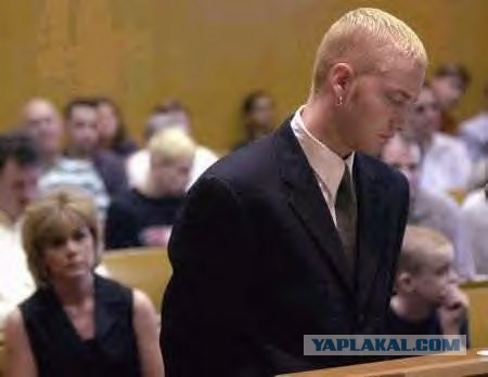 Встрял рэпер булкой в маргарин! Суд признал виновным Моргенштерна в пропаганде наркотиков