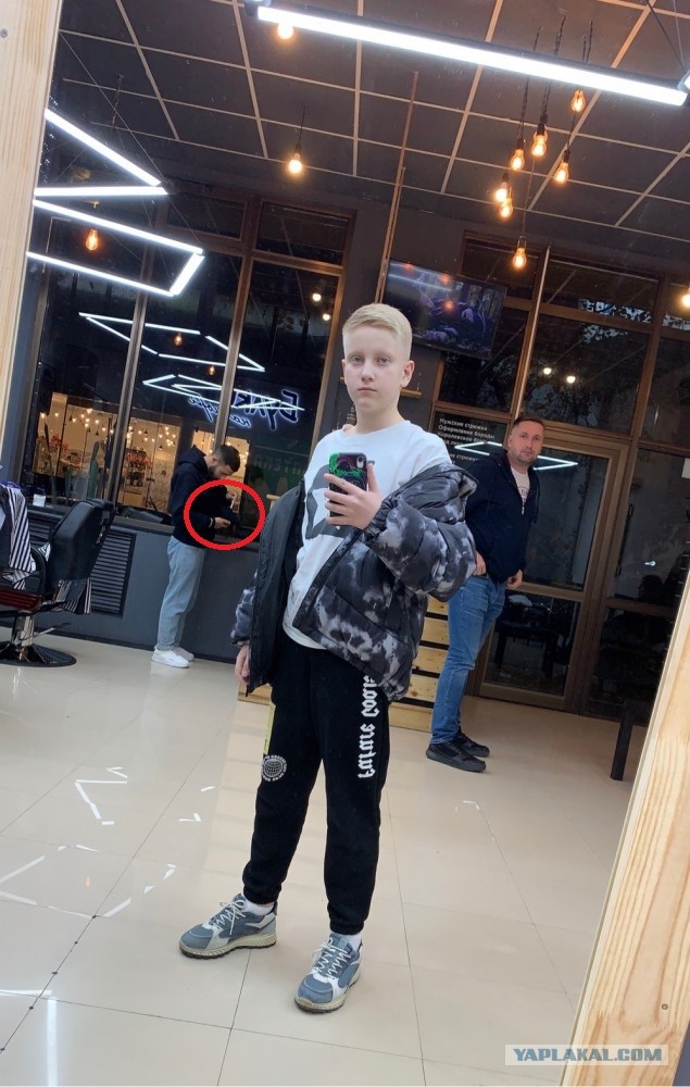 Есть мастера по фотошоп?