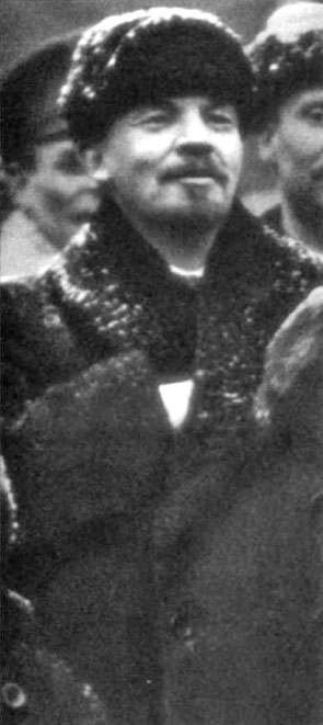 У гроба Папы Иоанна Павла II