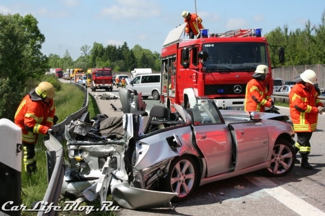 Что общего у суперкара Mosler и Subaru Legacy