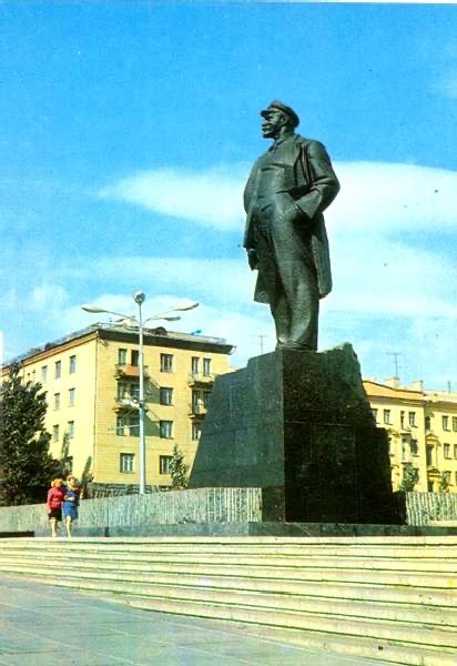 Советский Донецк. Все ещё живы