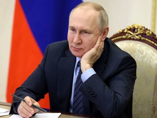 В подмосковном Королеве мигранты напали на мужчину, попросившего убрать машину и жестоко избили его битой.