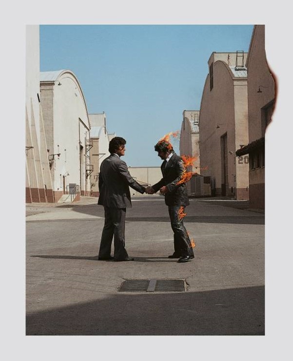 Обложки альбомов Сторма  Торгерсона  и студии Hipgnosis