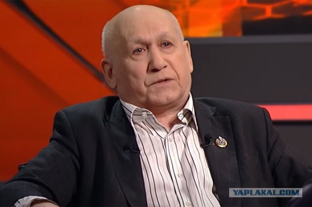 Потолок ледяной, дверь скрипучая.... 86 лет композитору Эдуарду Ханку