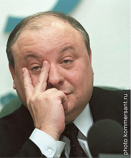 Жена Чубайса снимет сериал в защиту 90-х