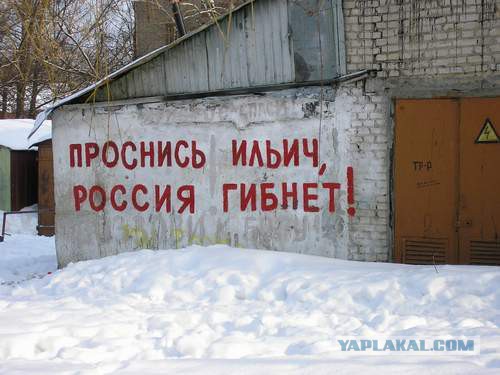 Познер назвал россиян, уважающих Сталина, рабами