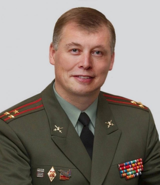 Илон Маск продолжает пиарить ролики Такера Карлсона. Вышел второй ролик
