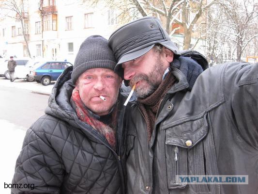 В московских подъездах установят телевизоры на 2,5 млрд рублей