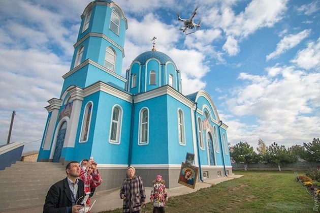 А казачок-то засланный!