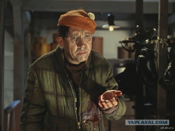 Дурак и бутылка: Короткое руководство, как просрать 30 000 британских фунтов.