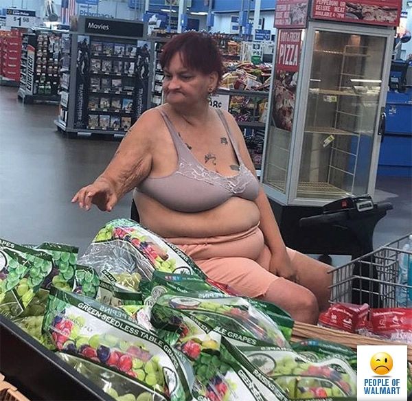 Вечные споры: можно или нельзя в таком виде ходить в магазин? Сочи, Лазаревское