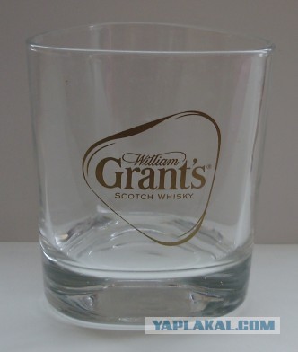 А из какой кружки вы пьёте на работе?