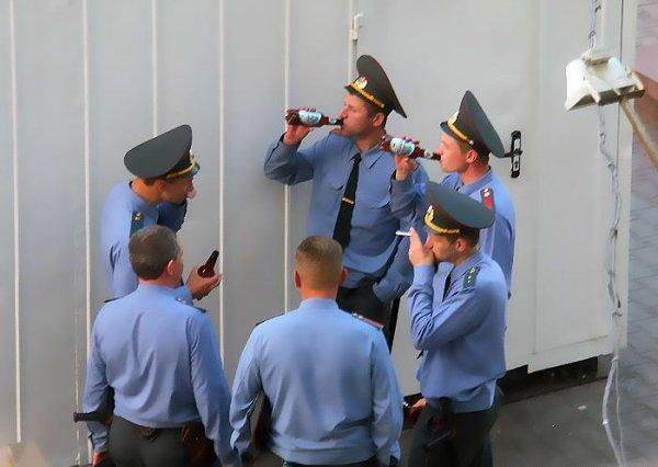 Клуб анонимных алкоголиков