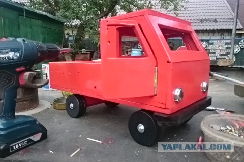 "Попросили в садик сделать грузовик"