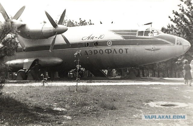 Дарите детям самолёты!