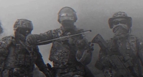 Бойцы ЧВК "Вагнер" атакует холм, где украинцы удерживают позиции