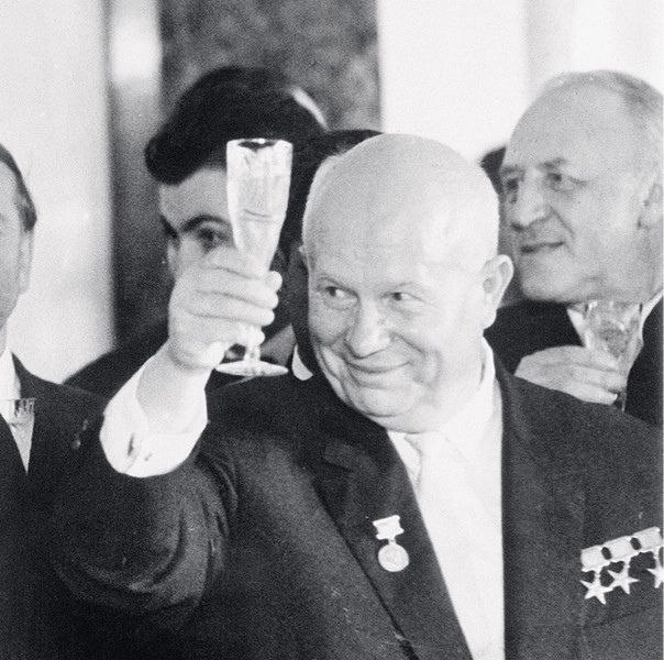 Фотографии из прошлого нашей страны – 94