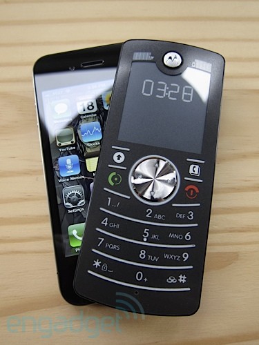 25 самых смешных телефонов в мире