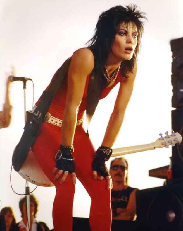 Музыка и музыканты: Joan Jett
