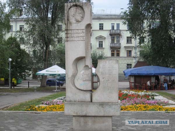 Необычные статуи мира