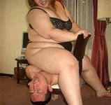 Парень поставил скрытую камеру и пригласил свою