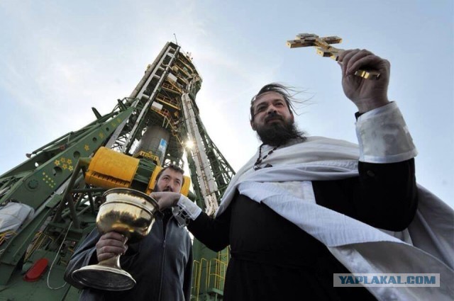 Ракета Протон с 3-мя спутниками Глонасс упала