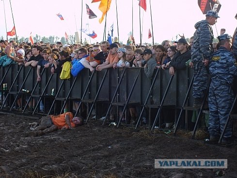 Нашествие 2008: Фото отчет от ЯПлакалъ!