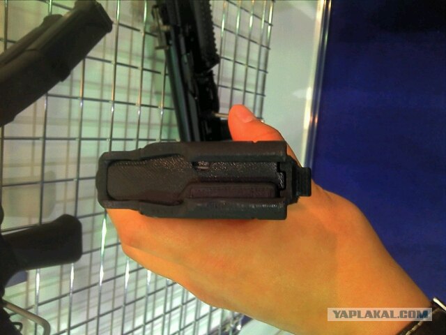 Эксперты протестировали новый АК-12. Видео.